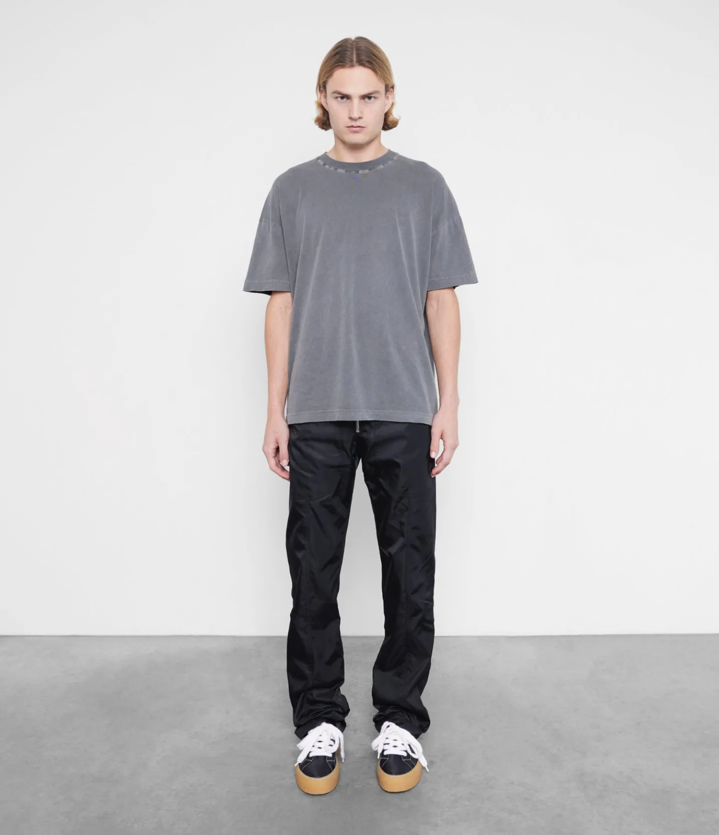 BLANK VINTAGE T-SHIRT