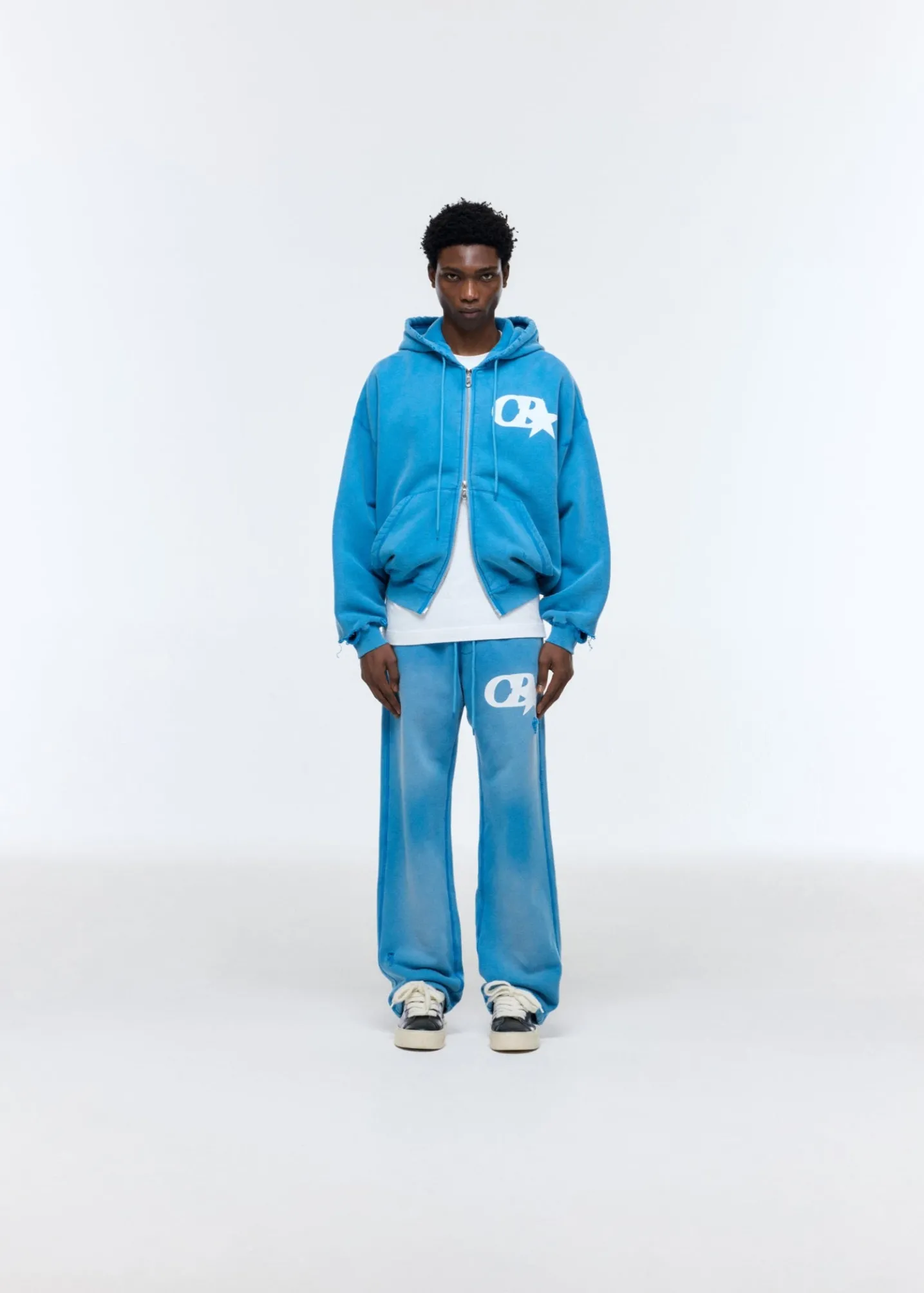CB STAR DISTRESSED POCKET ZIPPED HOODIE