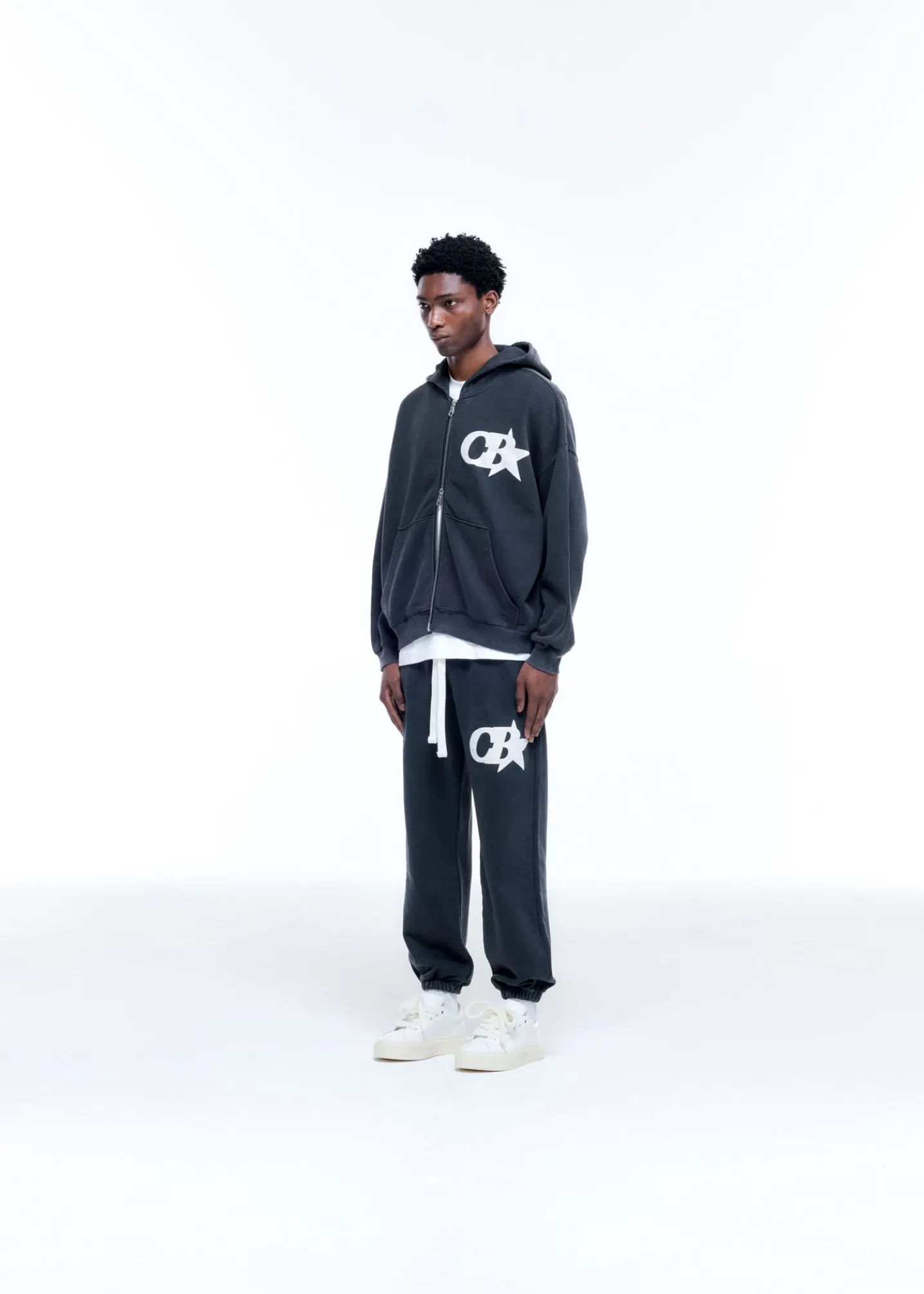 CB STAR ZIPPED HOODIE