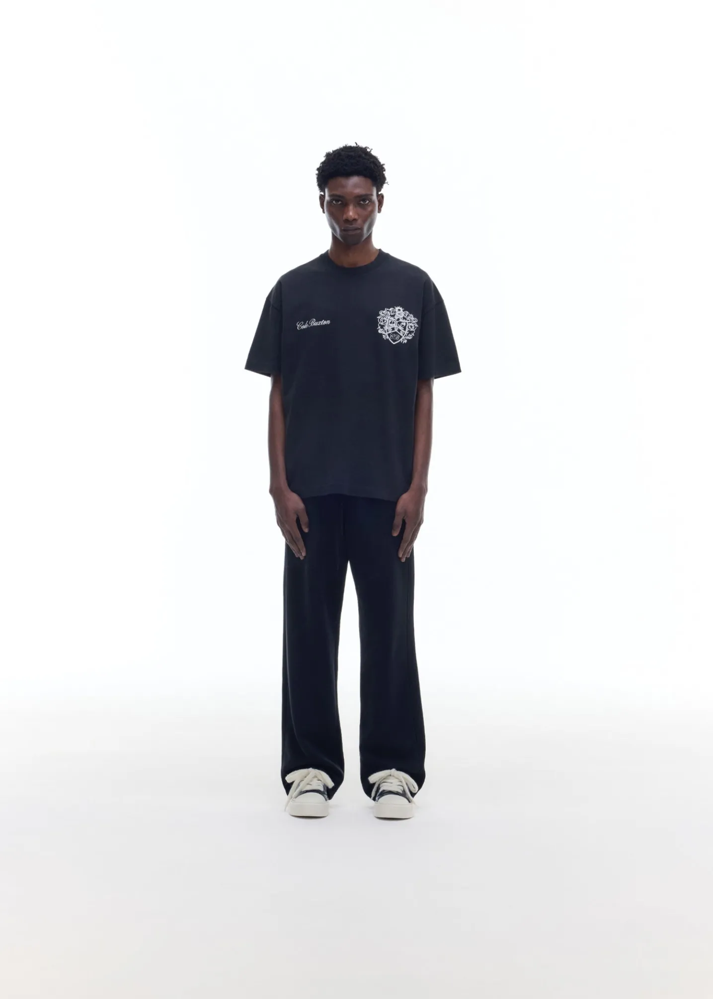 COLLEGIATE CREST T-SHIRT