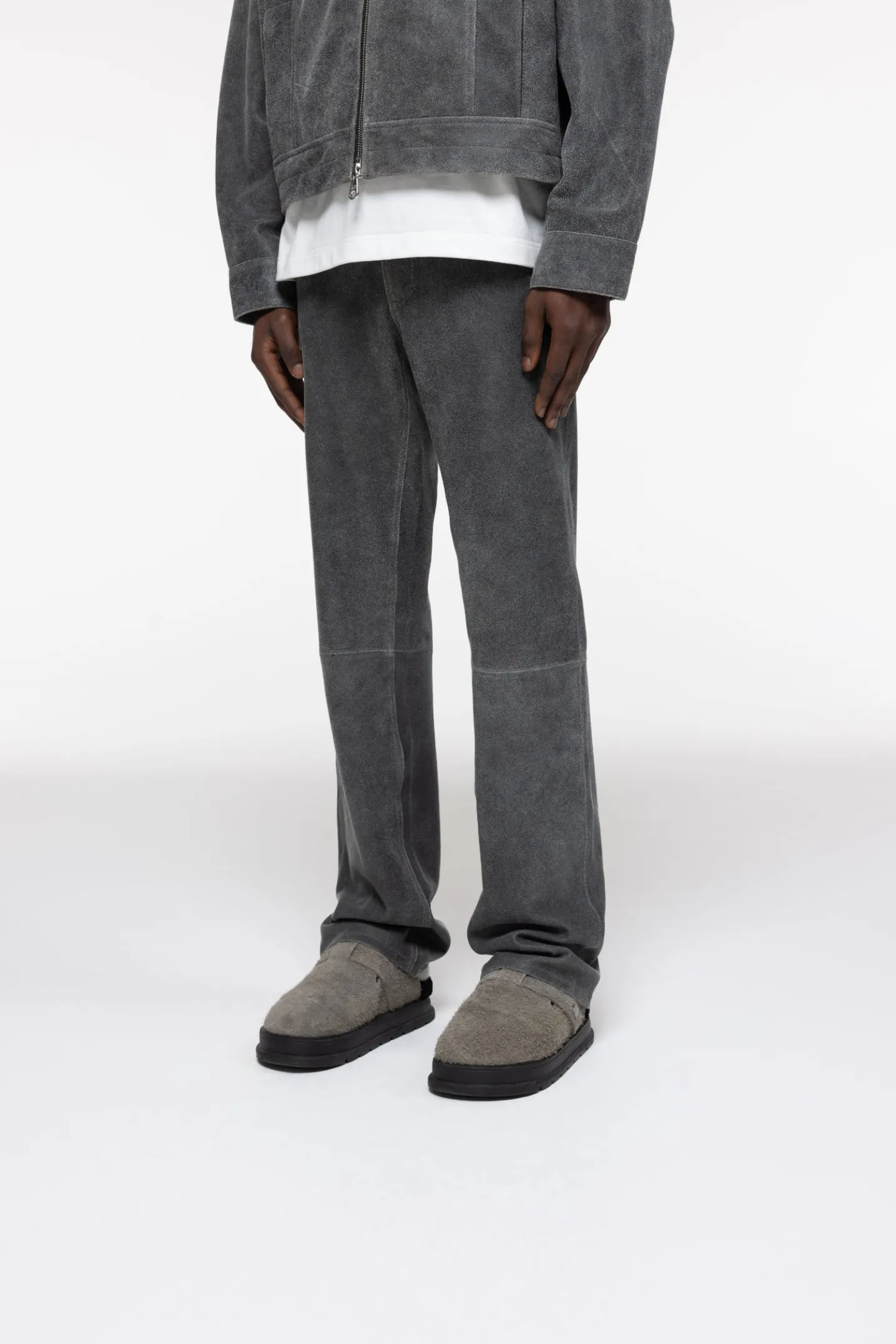 CRACKED LEATHER PANTS