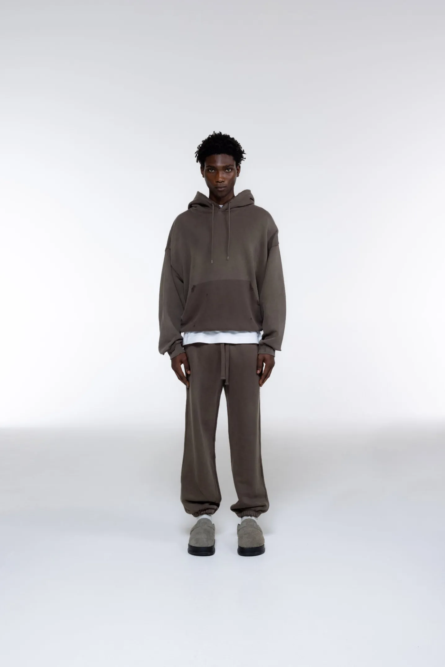DISTRESSED HOODIE