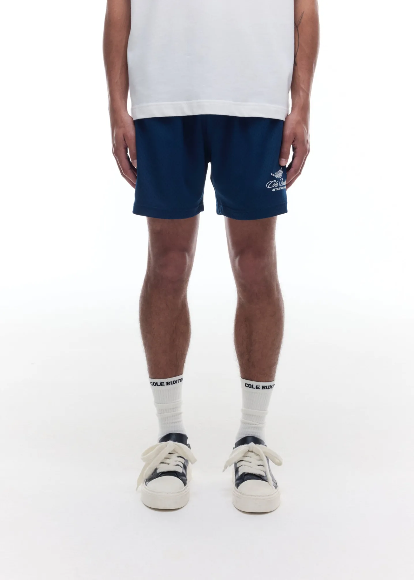INTERNATIONAL MESH SHORTS