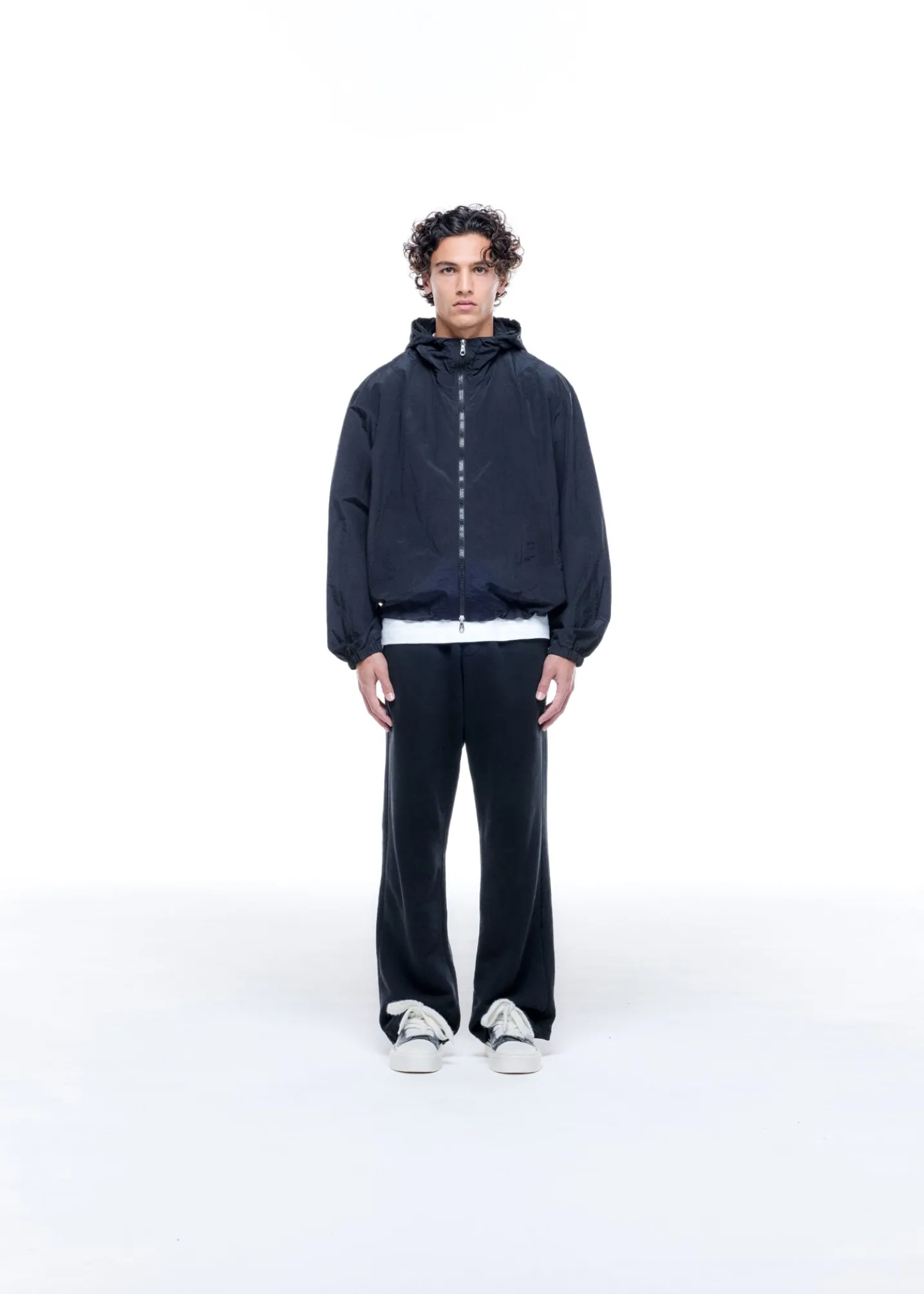 NYLON WINDBREAKER