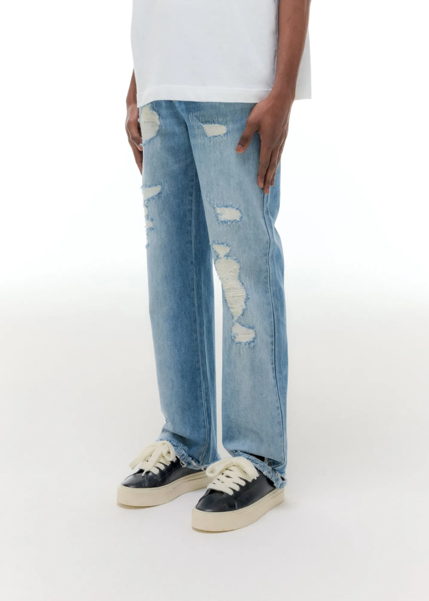 REPAIRED JEANS
