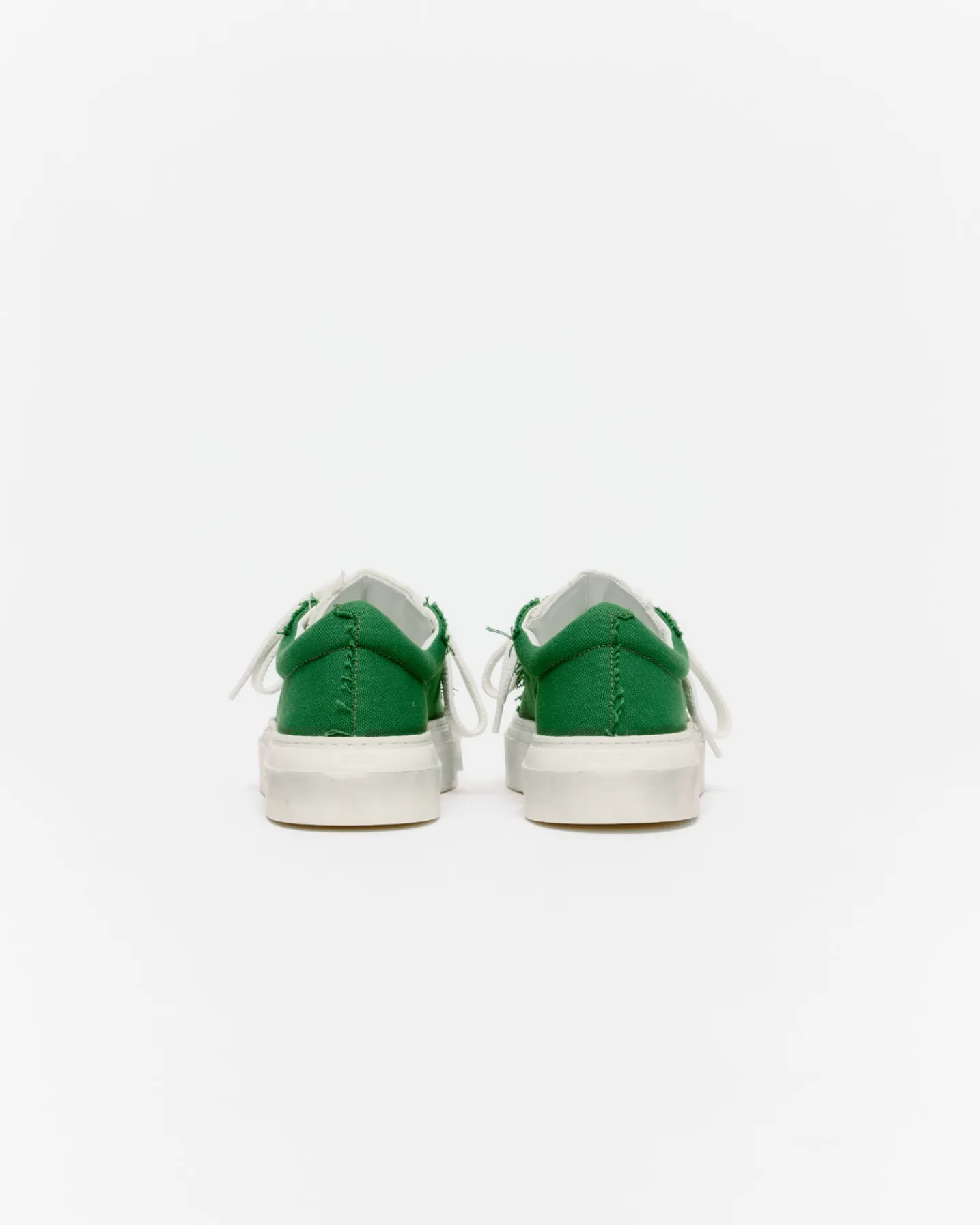 THE VINTAGE WILSON SNEAKER