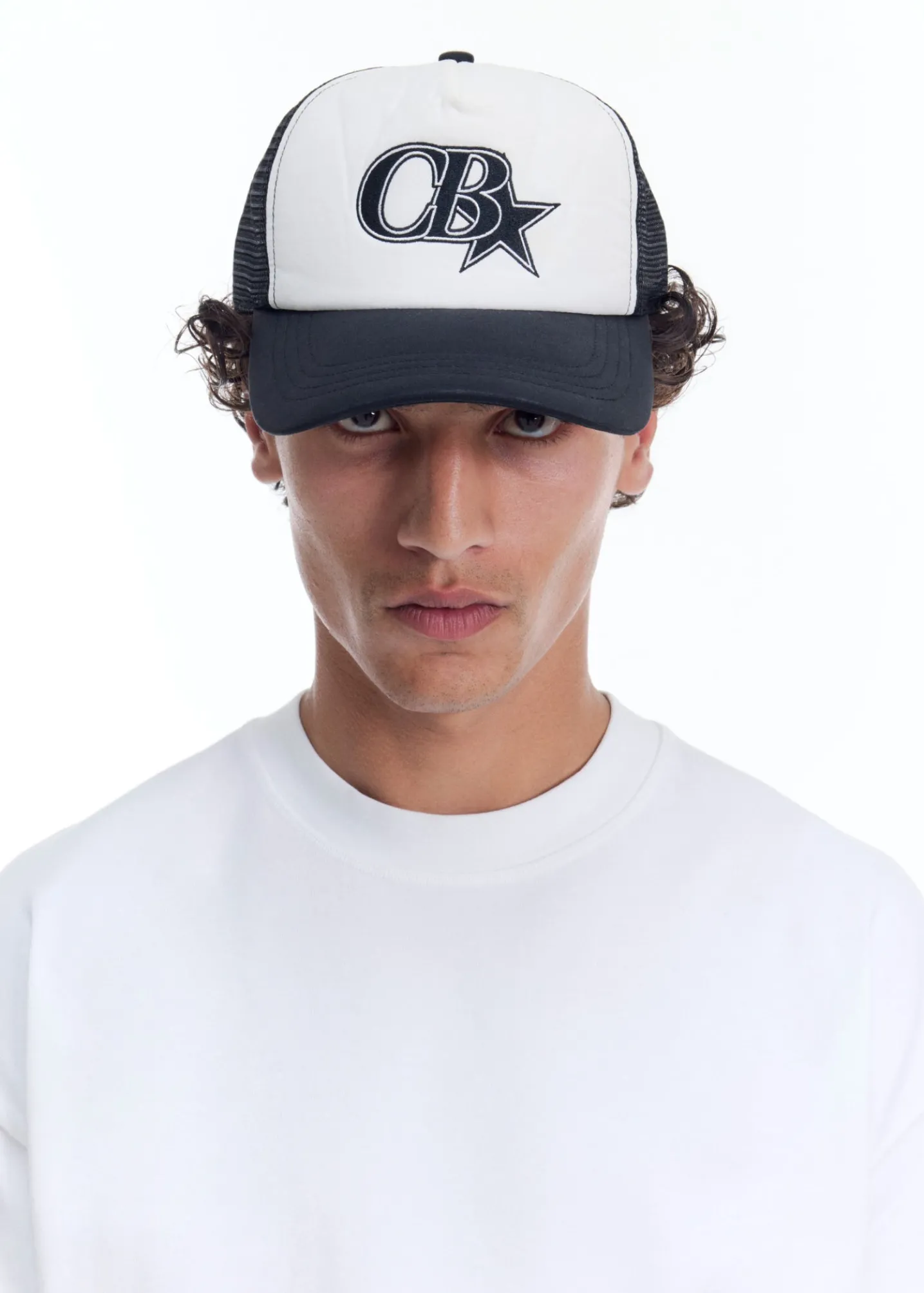 VINTAGE STAR TRUCKER CAP