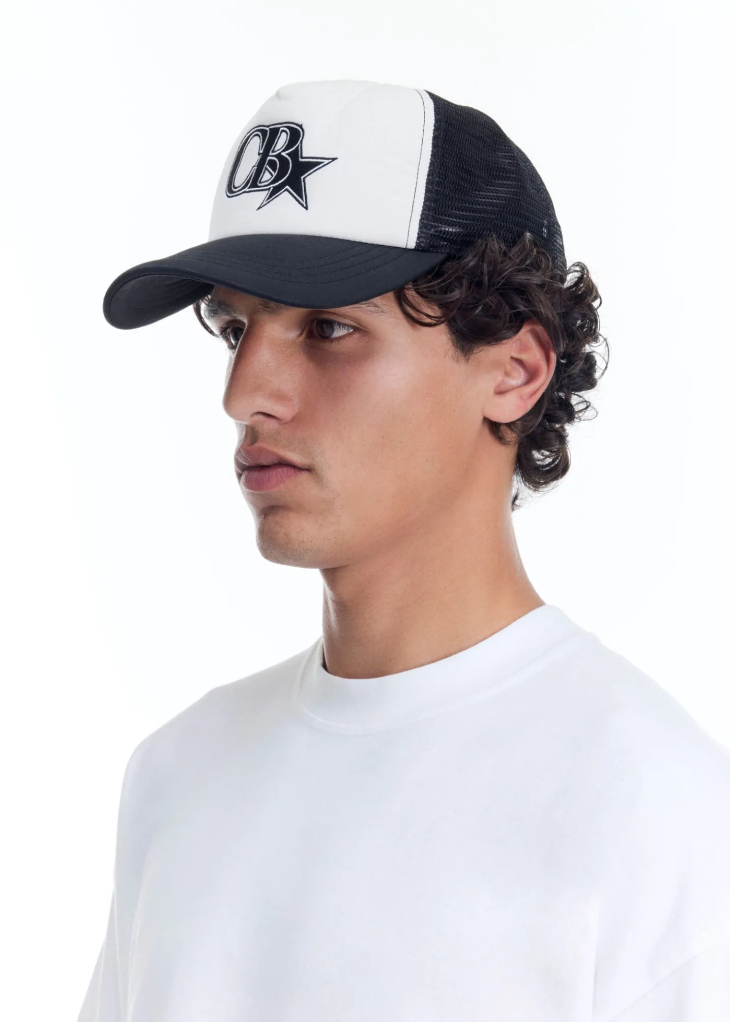 VINTAGE STAR TRUCKER CAP