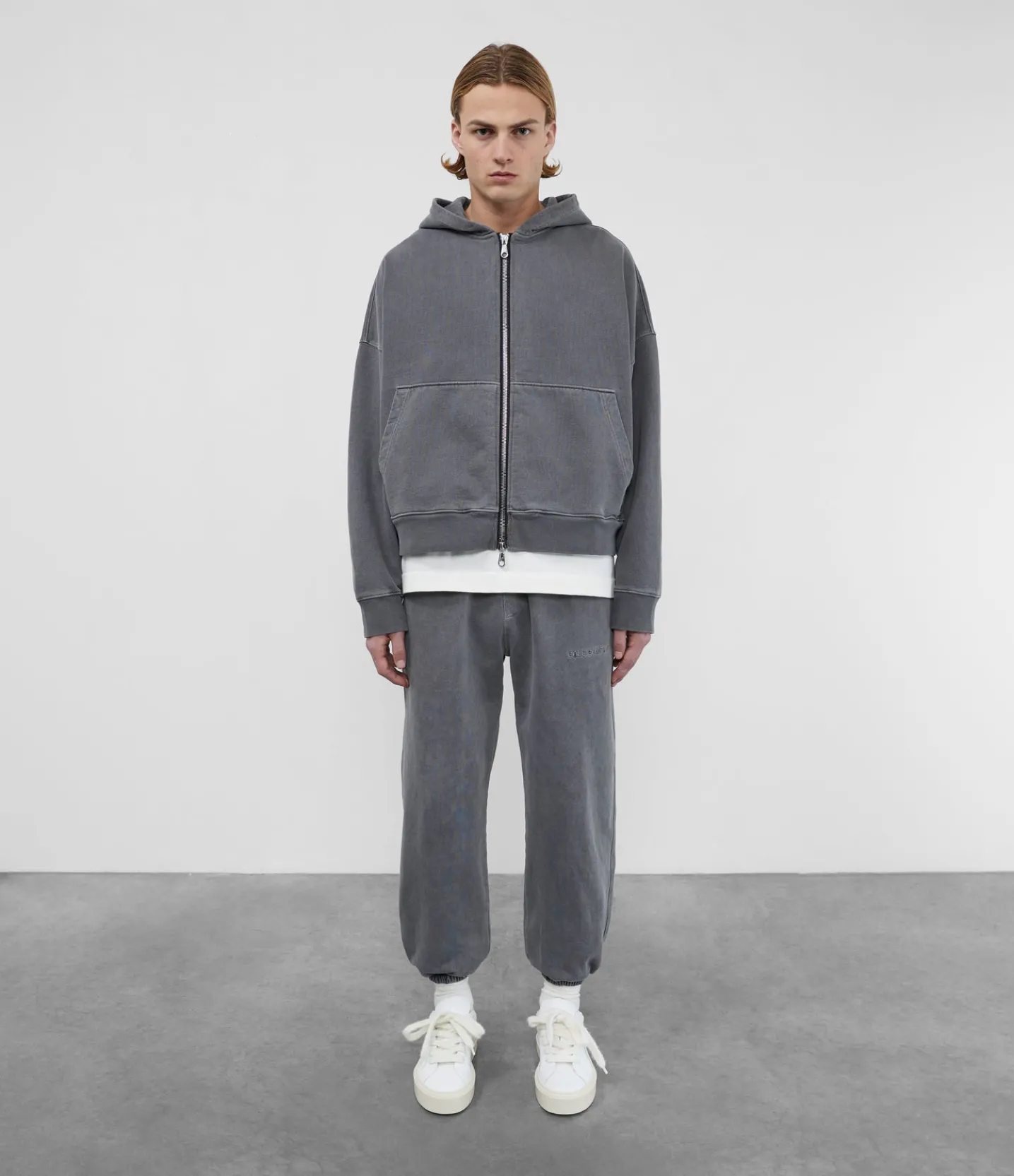WARM UP CROPPED ZIPPED HOODIE